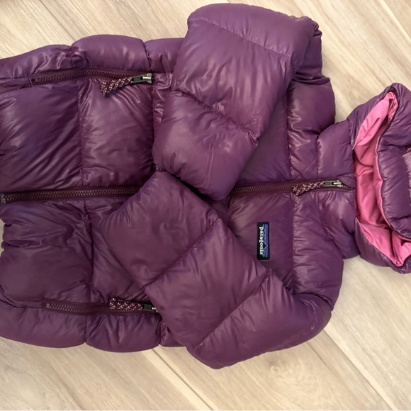 Patagonia Violet Puffer Jacket - Picture 1 of 13